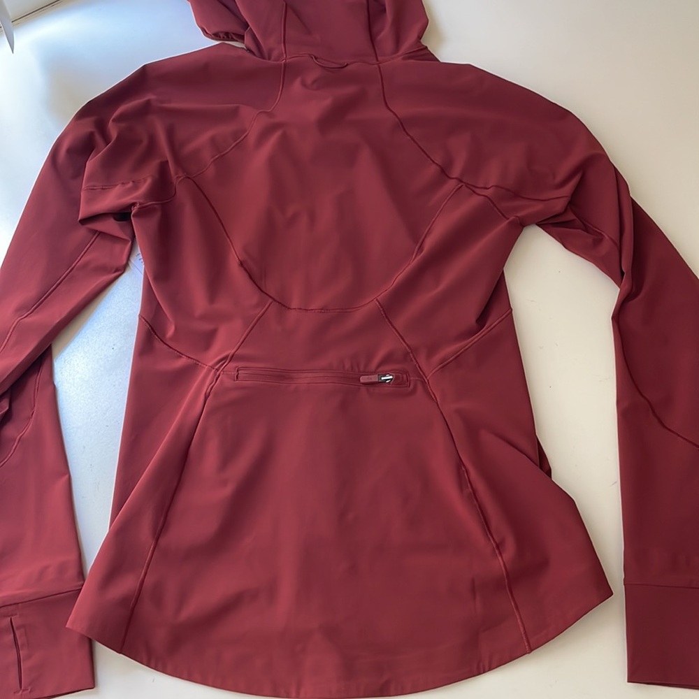 Lululemon Mist Over Windbreaker Cranberry Charm - Picture 7 of 10